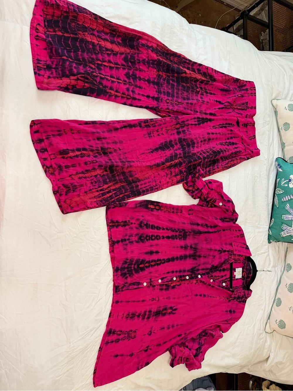 Heidi Houston Tie-Dye Set Button-Front Women’s Top and Pants in Magenta